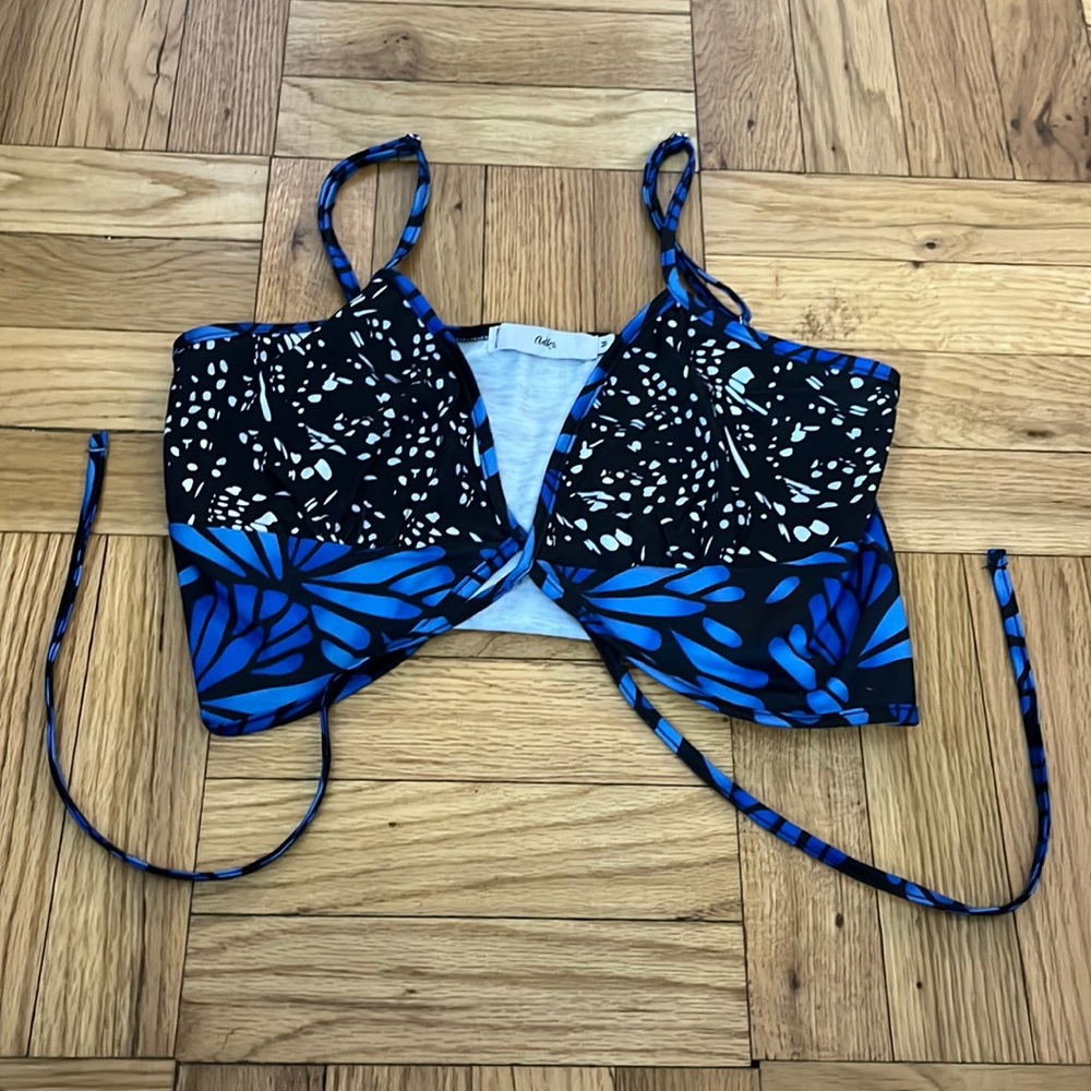 Butterfly shirt adika